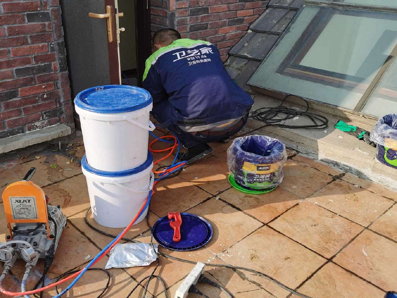 露台防水补漏上门维修